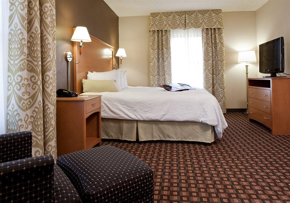 Hampton Inn & Suites Nashville-Vanderbilt-Elliston Place Zewnętrze zdjęcie