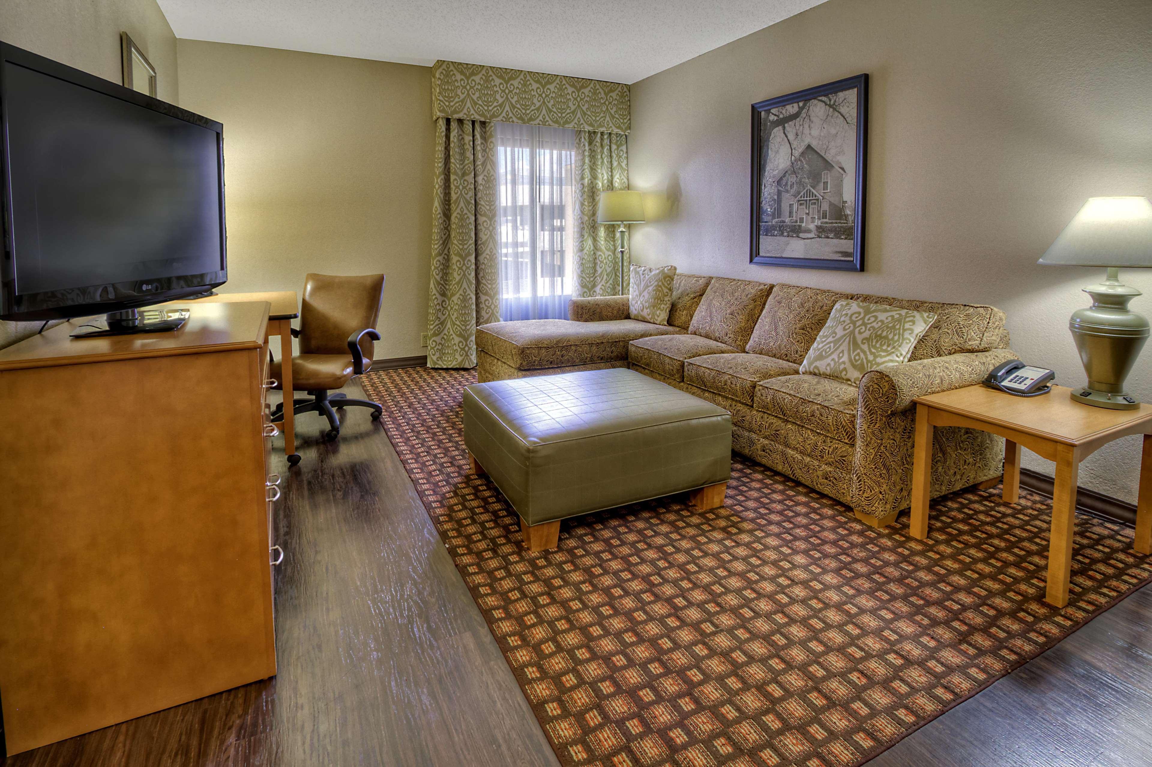 Hampton Inn & Suites Nashville-Vanderbilt-Elliston Place Zewnętrze zdjęcie
