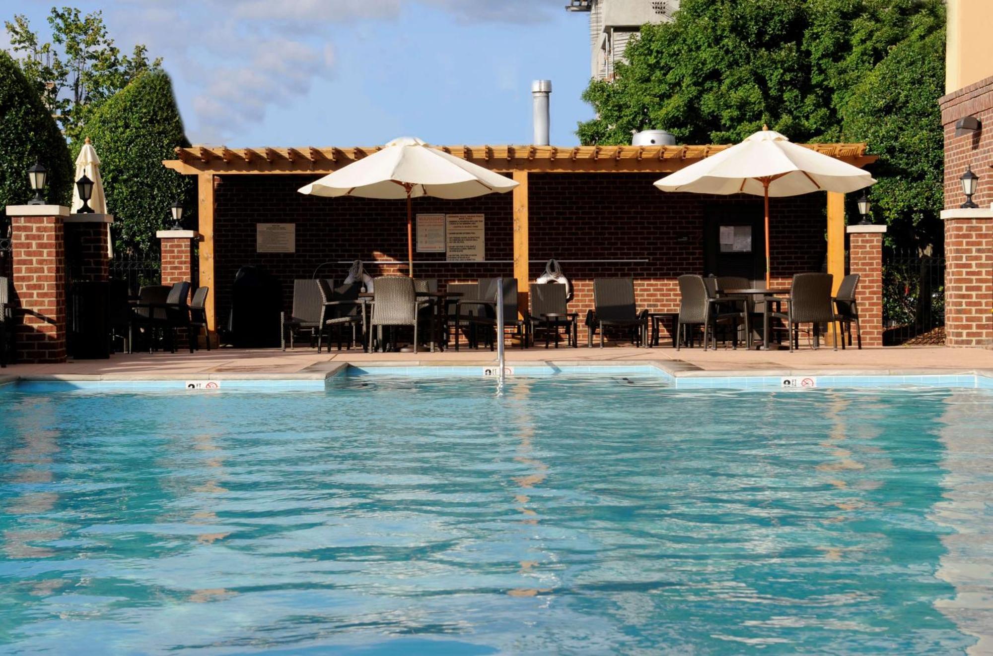 Hampton Inn & Suites Nashville-Vanderbilt-Elliston Place Zewnętrze zdjęcie